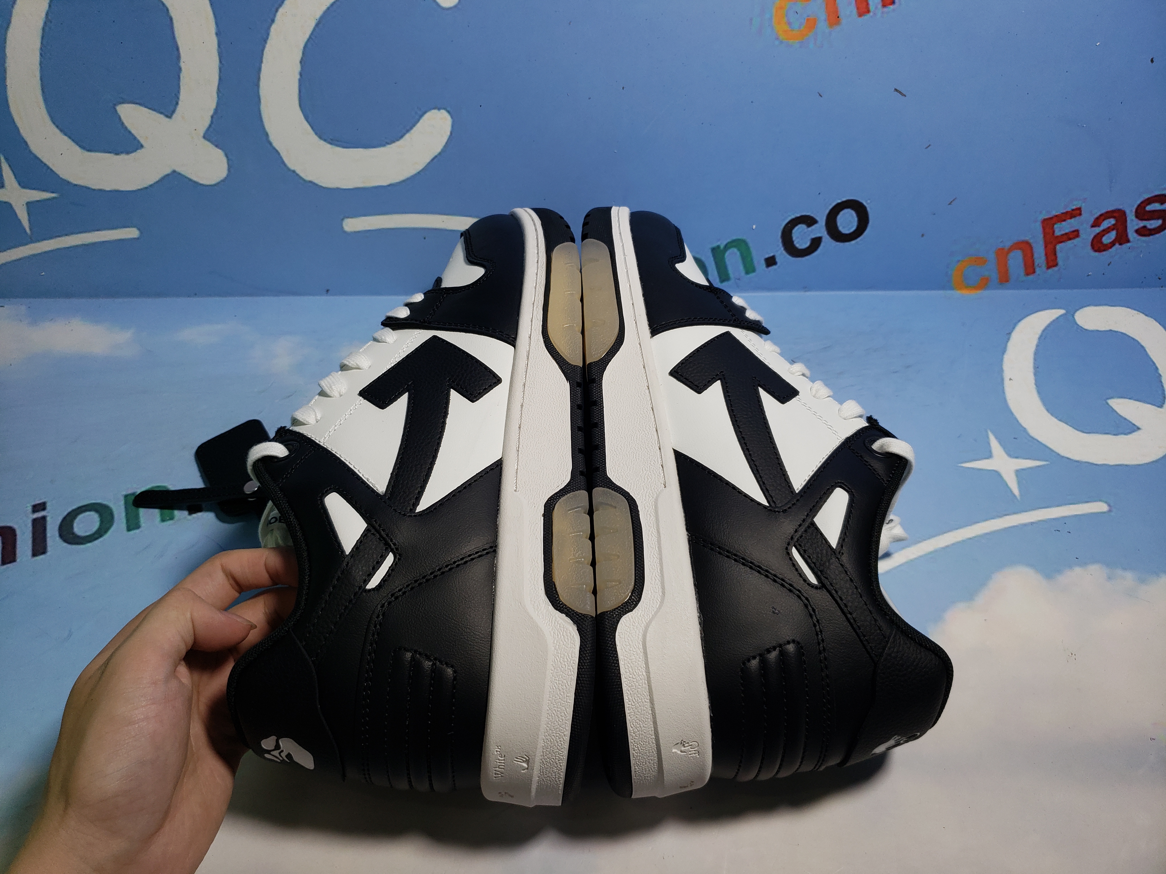 PKGoden OFF-WHITE Out Of Office Black And White,OMIA189 C99LEA00 11004