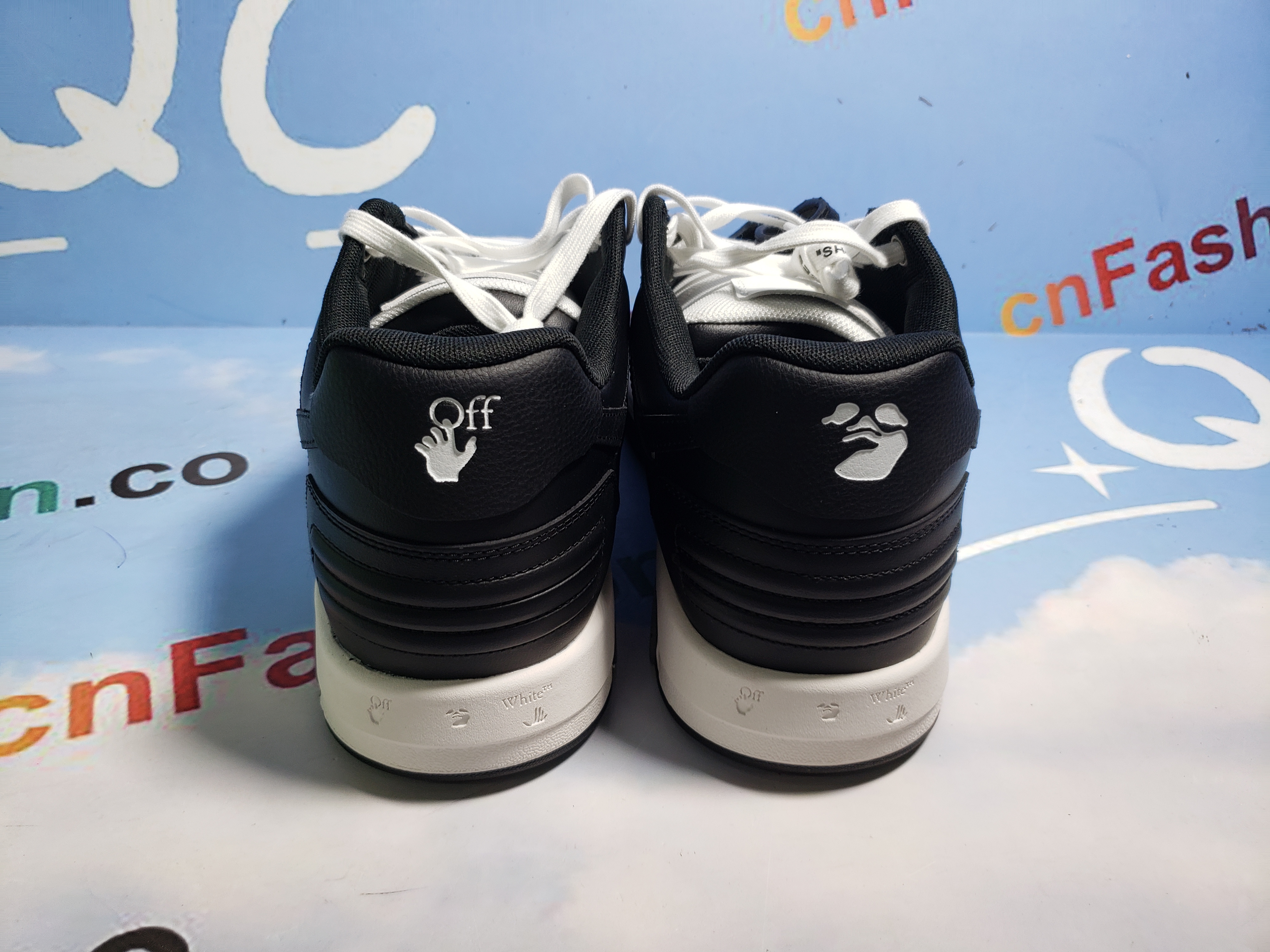 PKGoden OFF-WHITE Out Of Office Black And White,OMIA189 C99LEA00 11004