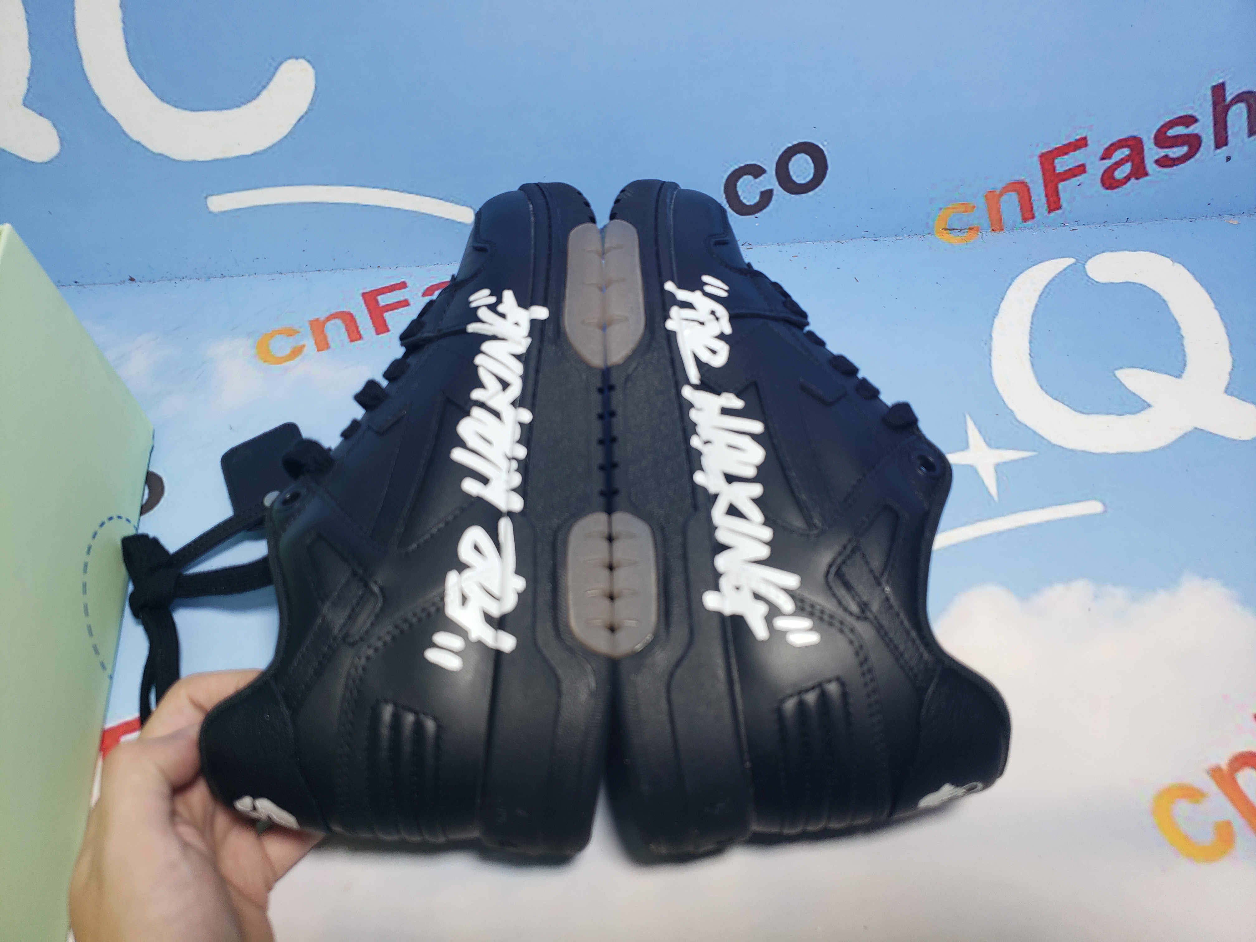 PKGoden OFF-WHITE Out Of Office Black,OMIA18 9S21LEA00 41001