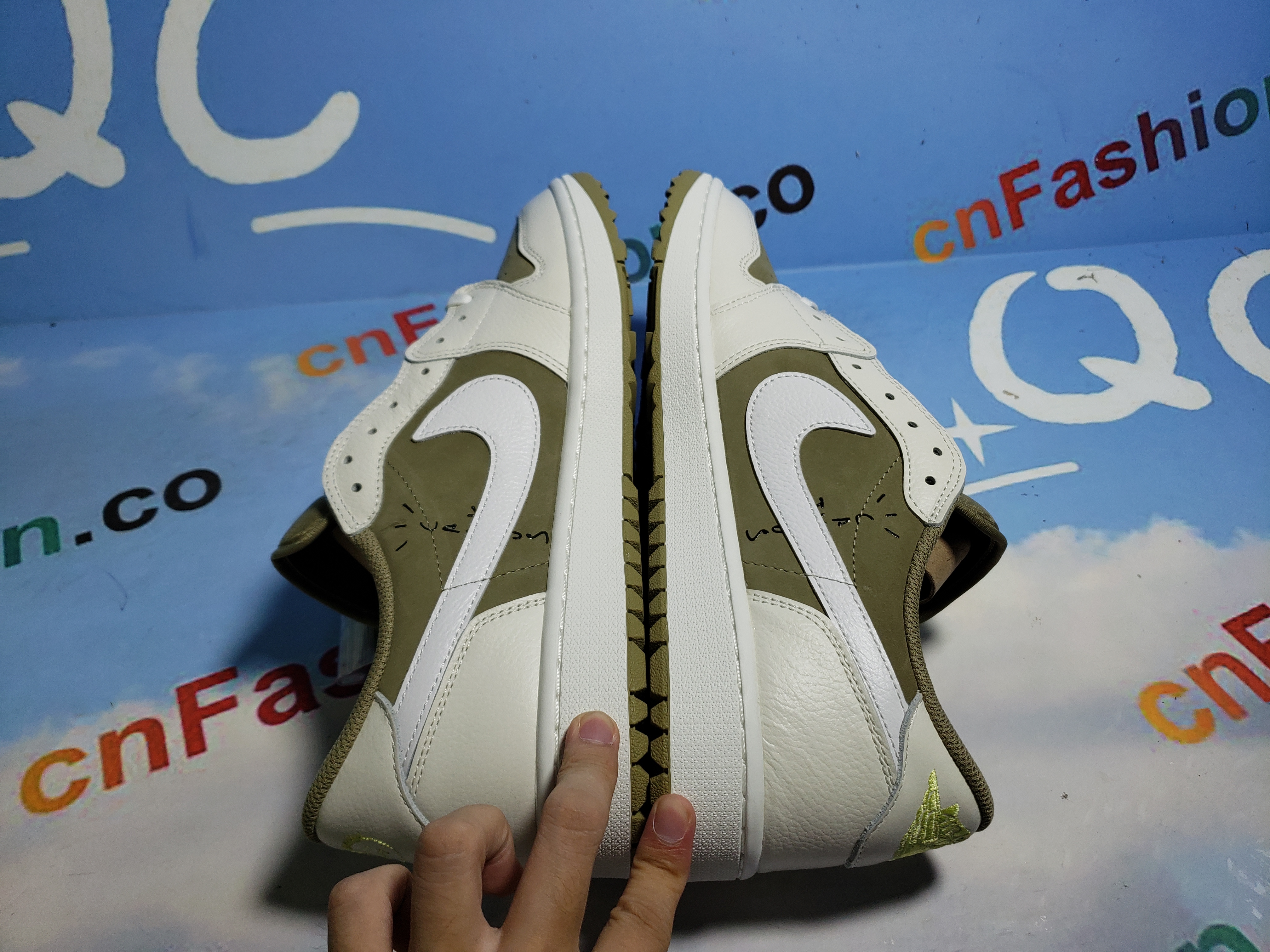 PKGoden Jordan 1 Retro Low Golf Travis Scott Neutral Olive, FZ3124-200