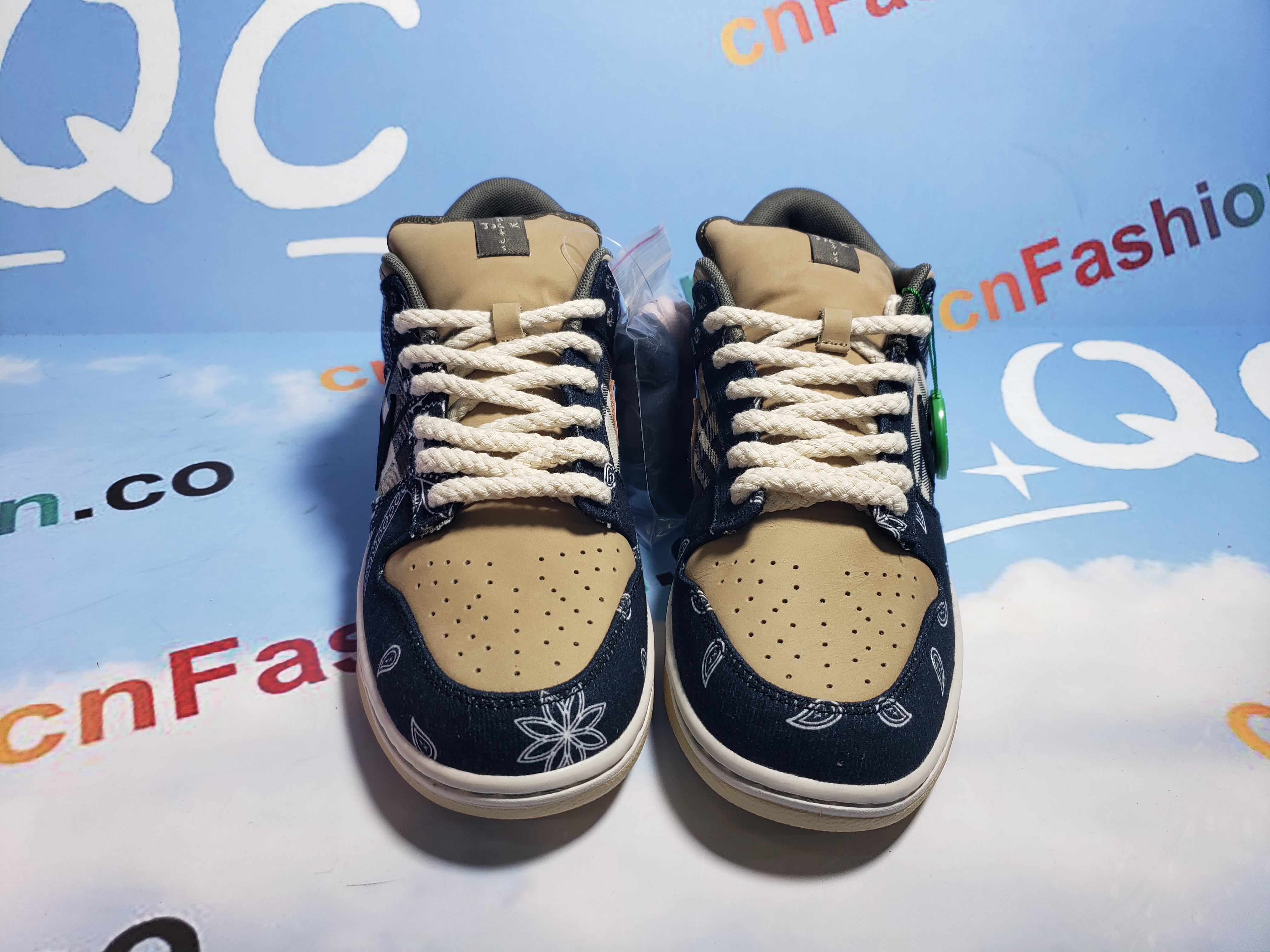 🔥FREE SHIPPING🔥|  Dunk Low Travis Scott,CT5053-001