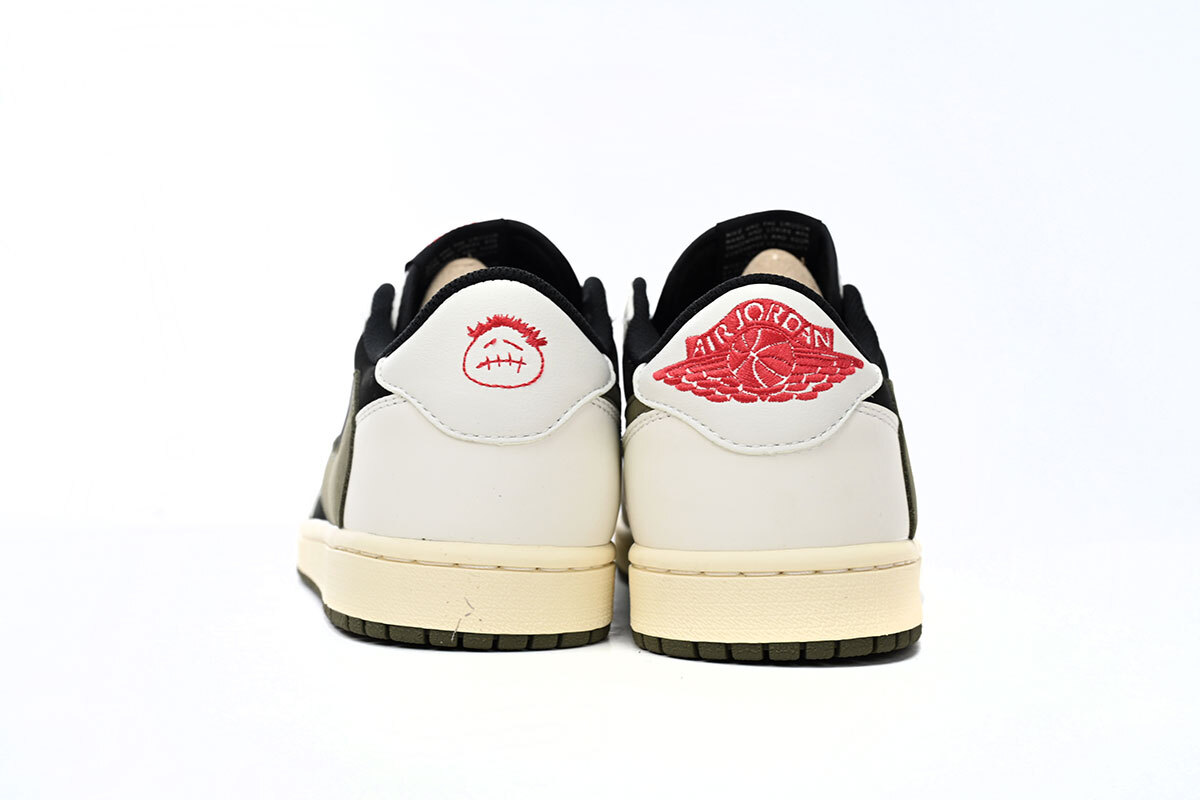 🔥FREE SHIPPING🔥| Jordan 1 Retro Low OG SP Travis Scott women's Olive DZ4137-106