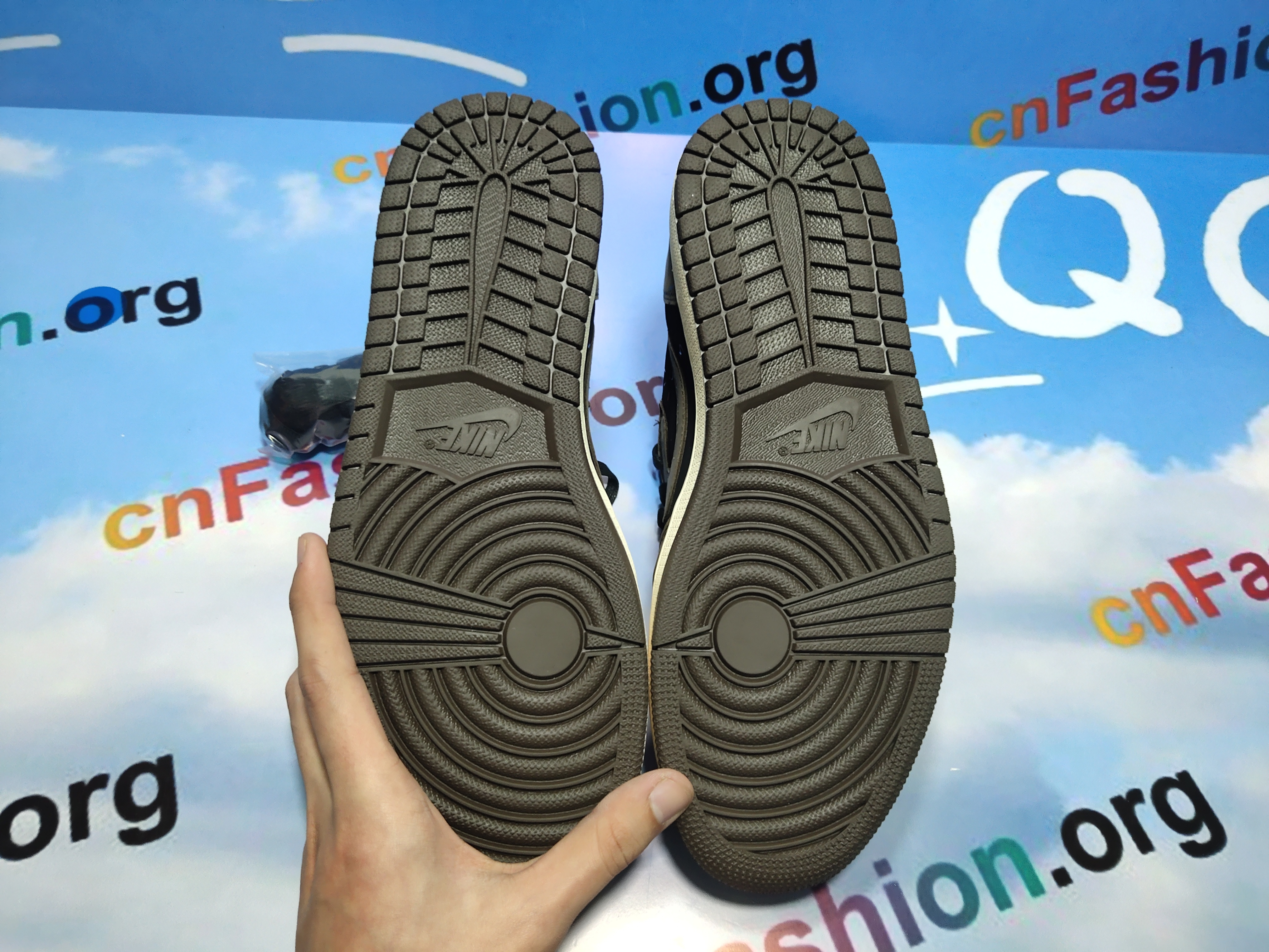 Buy PK or OG >$400 firstly | to get this Travis Scott CQ4277-200