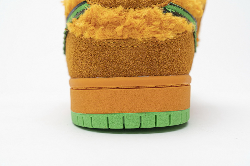 SX Grateful Dead x Nike SB Dunk Low Pro QS“ Orange Bear”