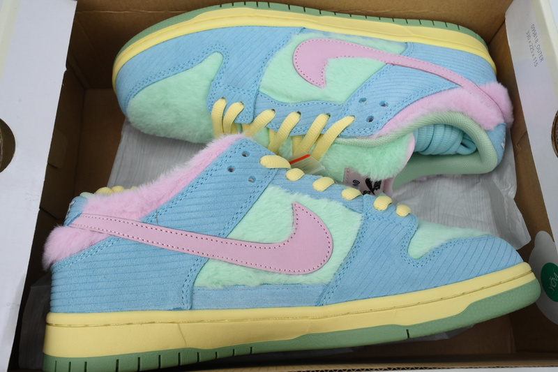 SX Verdy x Dunk Low SB 'Visty'