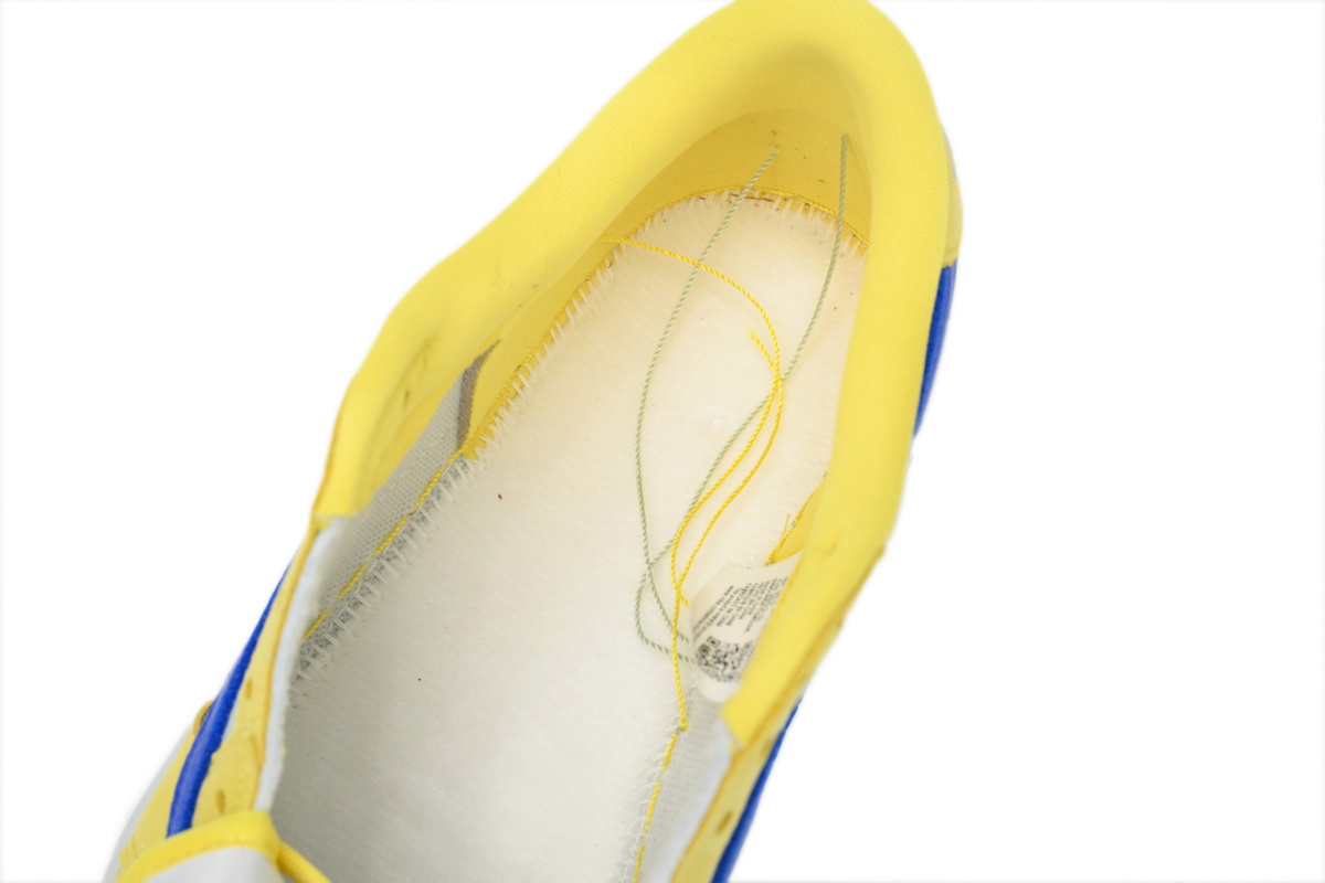 XP Travis Scott x Air Jordan 1 Low OG 'Canary'