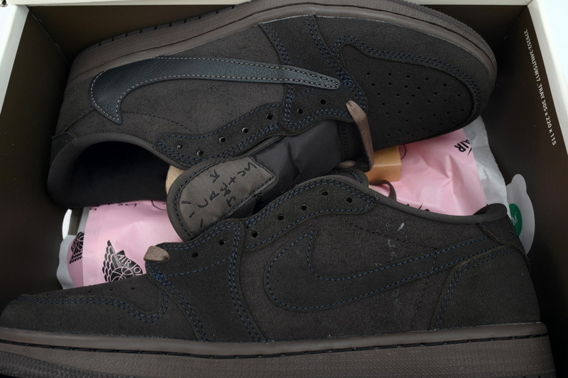 XP Travis Scott x Air Jordan 1 Retro Low OG SP 'Velvet Brown'