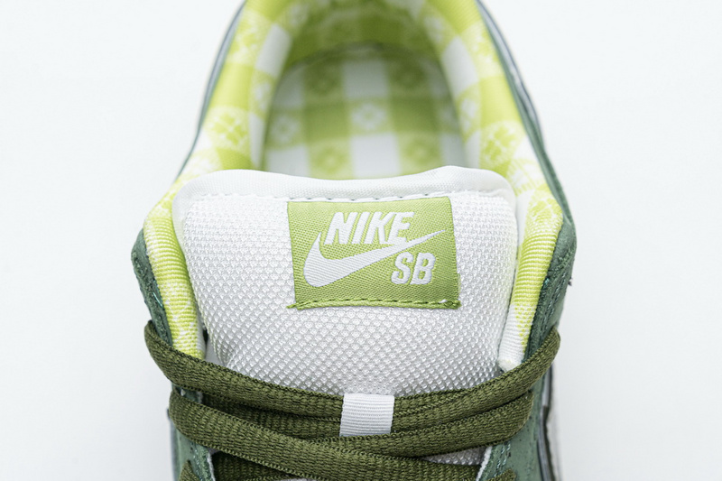 SX Nike Dunk SB Concepts Green Lobster