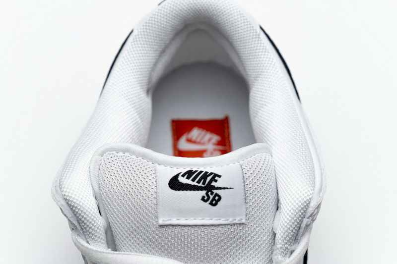 SX Nike SB Dunk Low Pro ISO “Orange Label”