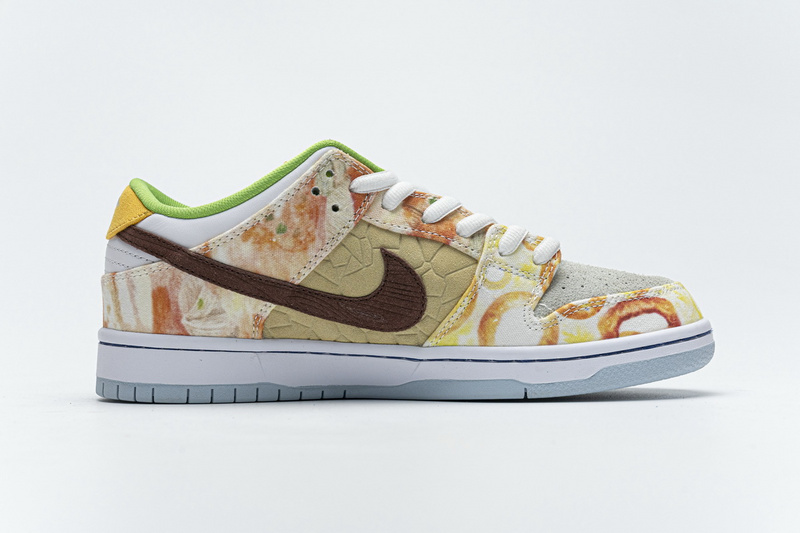 SX Nike SB Dunk Low Street Hawker