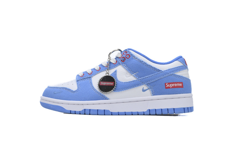 DIY Nike SB Dunk Low x Supreme