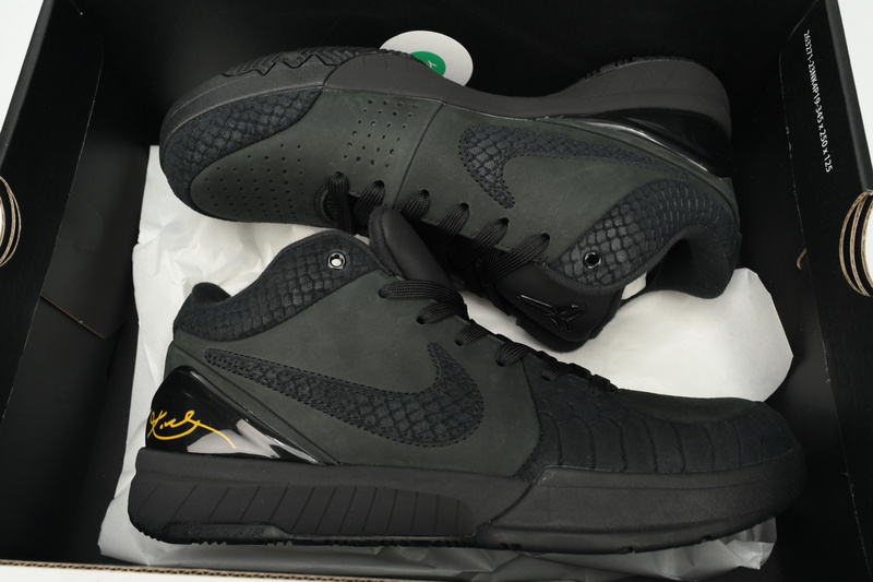 OG Nike Kobe 4 Protro “Black ”