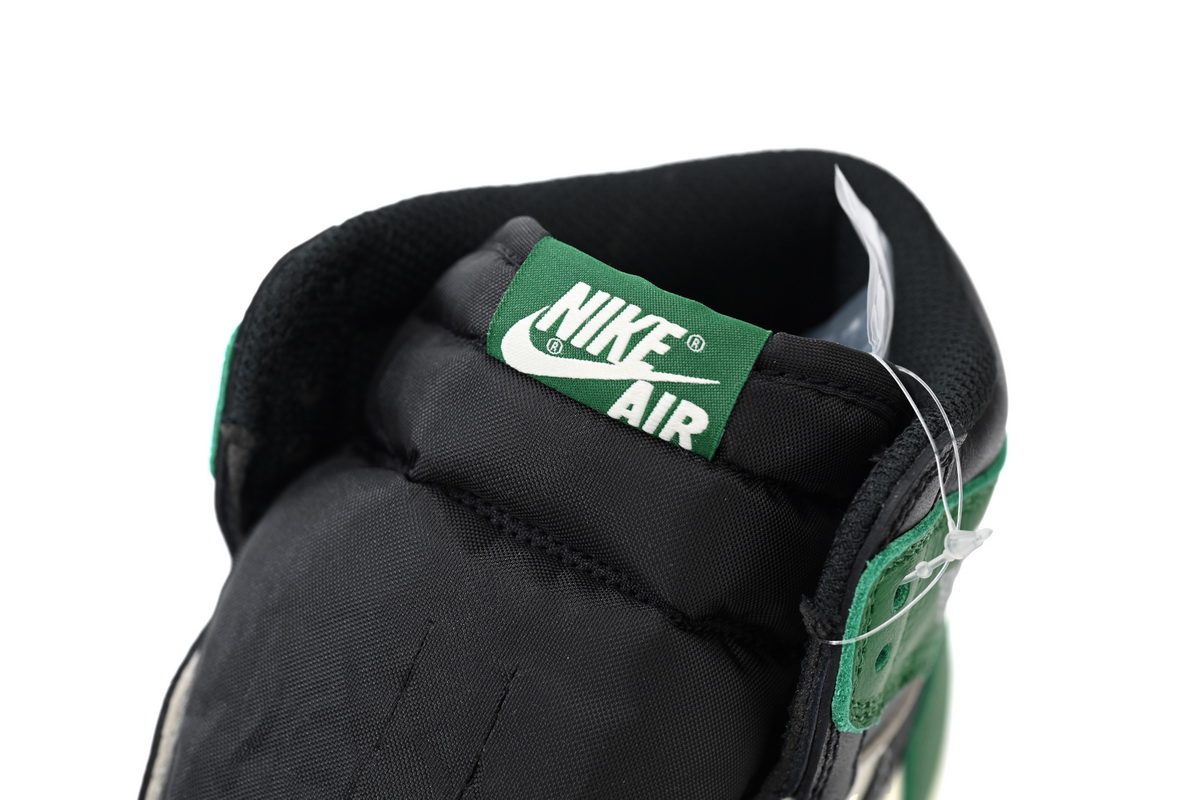 Y Air Jordan 1 High OG “Pine Green”
