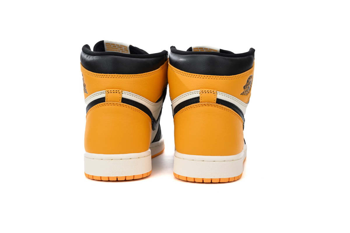 Y Air Jordan 1 High OG Yellow Toe
