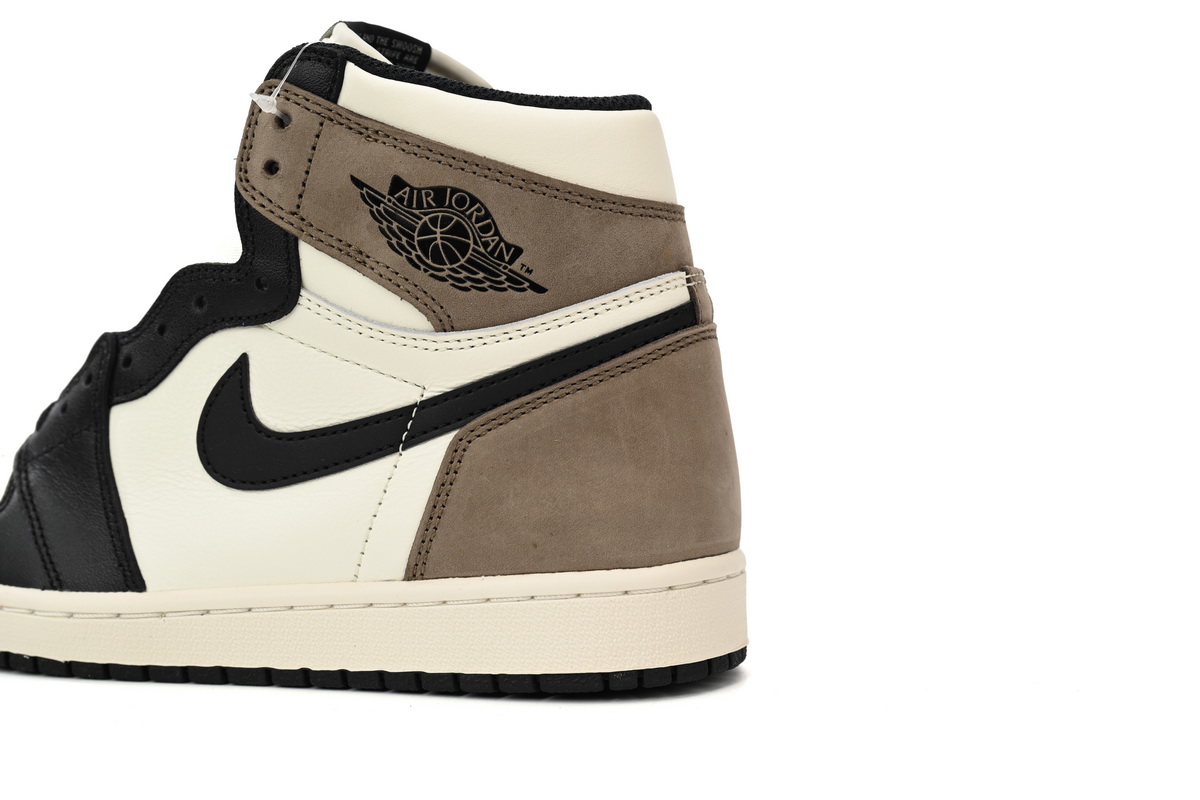 Y Air Jordan 1 Retro High OG 'Dark Mocha'
