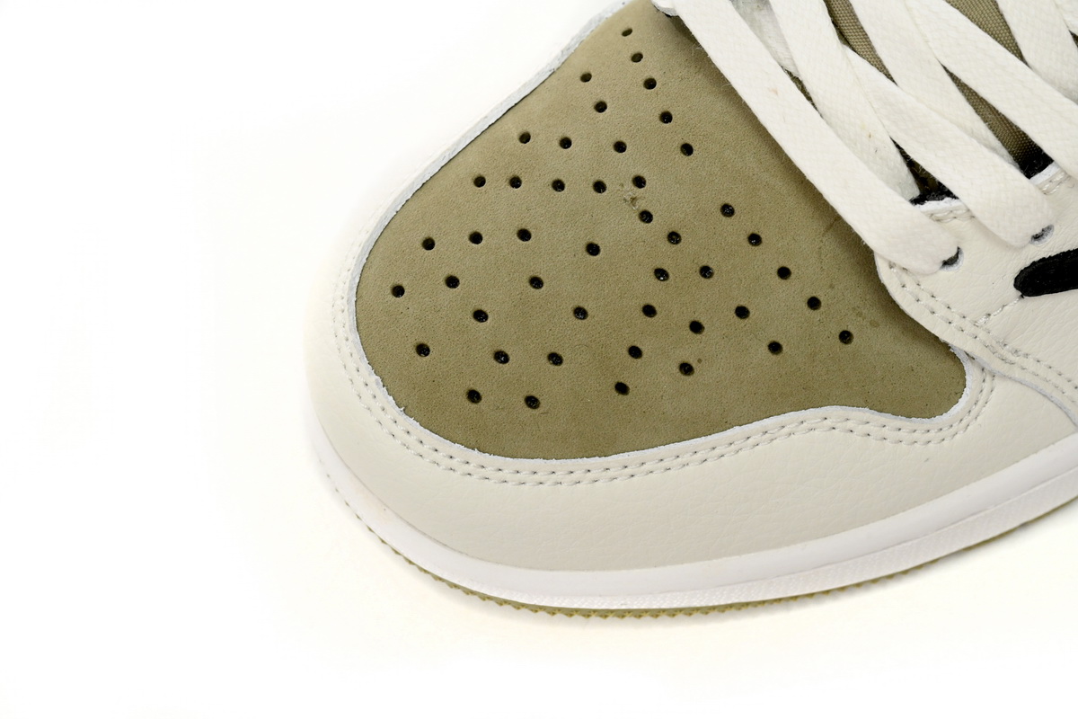 XH Travis Scott x Air Jordan 1 Low Golf “Olive”