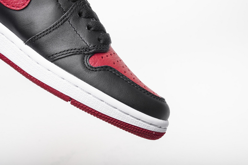 XH Air Jordan 1 High 'Banned'