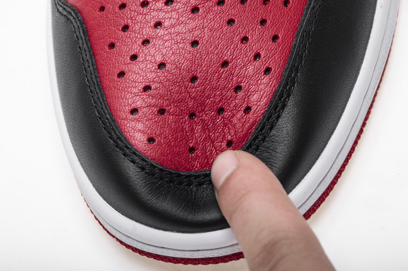 XH Air Jordan 1 High 'Banned'