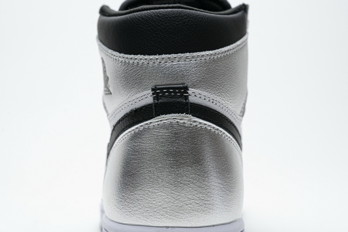 XH Air Jordan 1 High “Silver Toe”