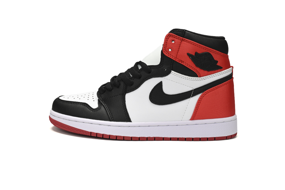 XH Air Jordan 1 WMNS “Satin Black Toe”