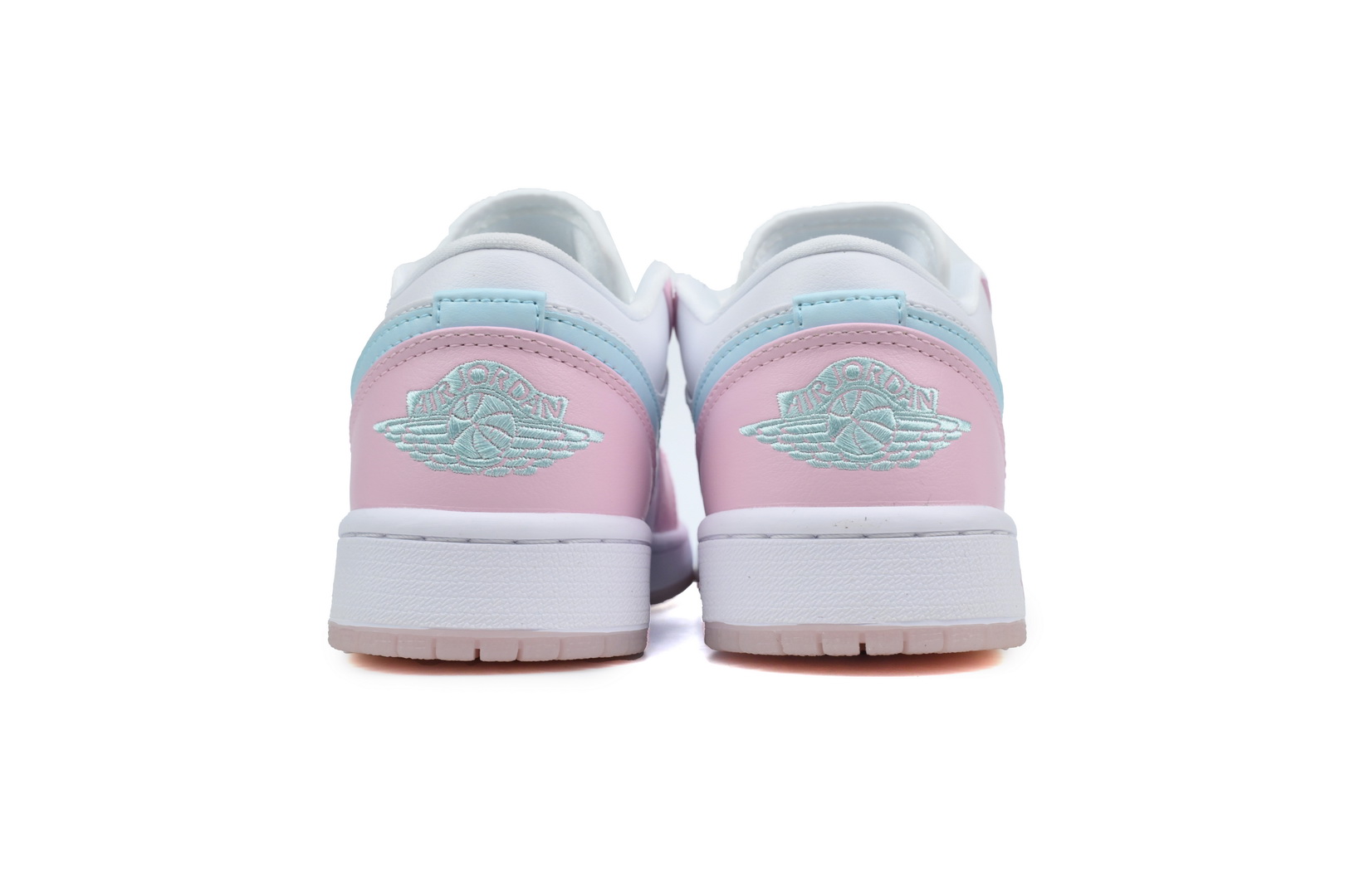 AQ Air Jordan 1 Low SE 'Paw Print'