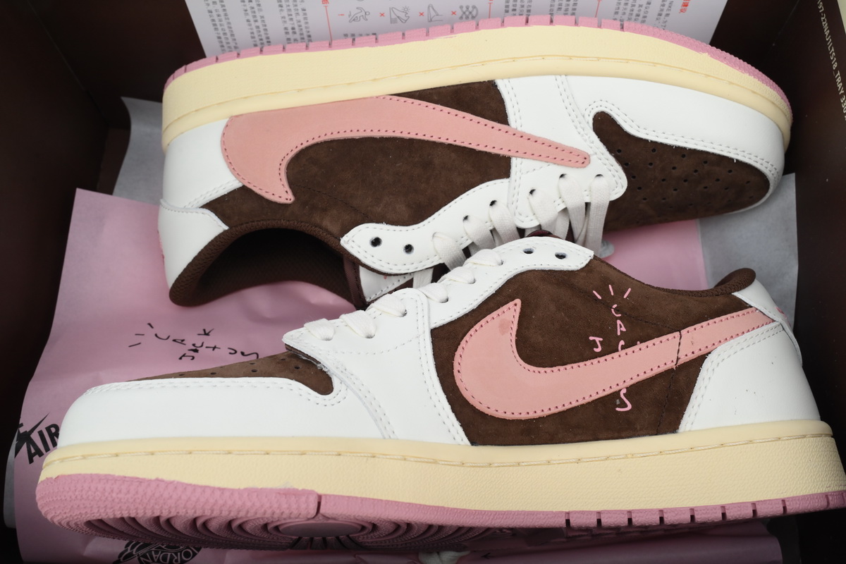 AQ Travis Scott x Air Jordan 1 Low OG SP Dark Pony Pink