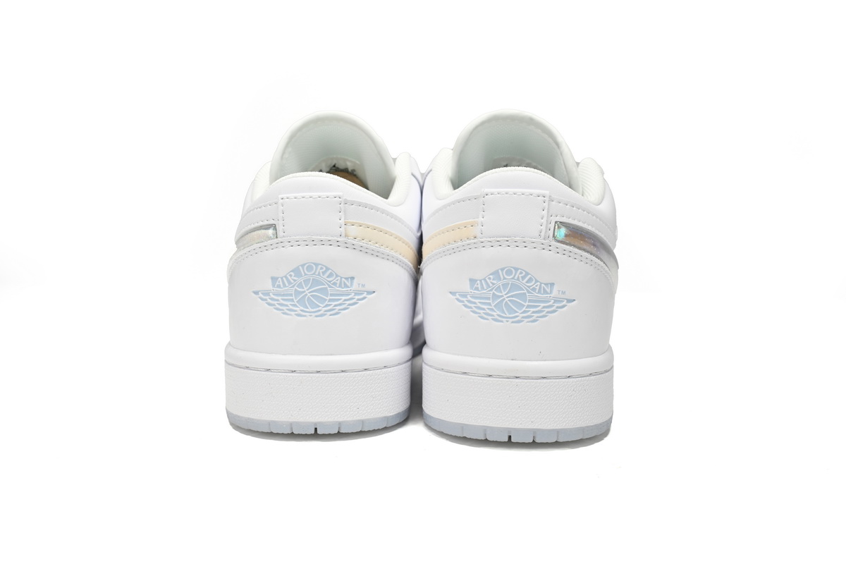 AQ  Air Jordan 1 Low GS Glitter Swoosh