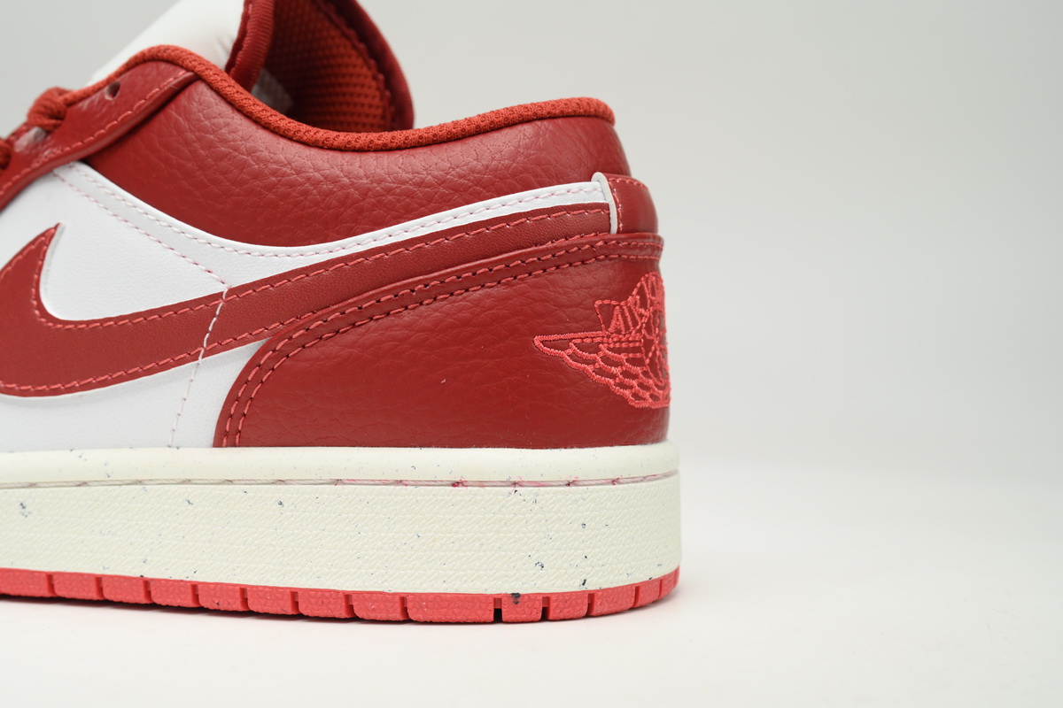 AQ Air Jordan 1 Low "White/Dune Red"