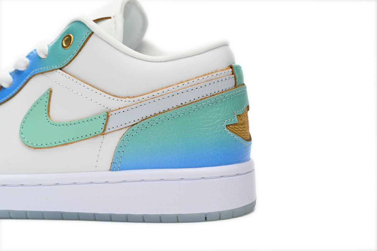 AQ Nike Wmns Air Jordan 1 Low SE “Emerald Rise”