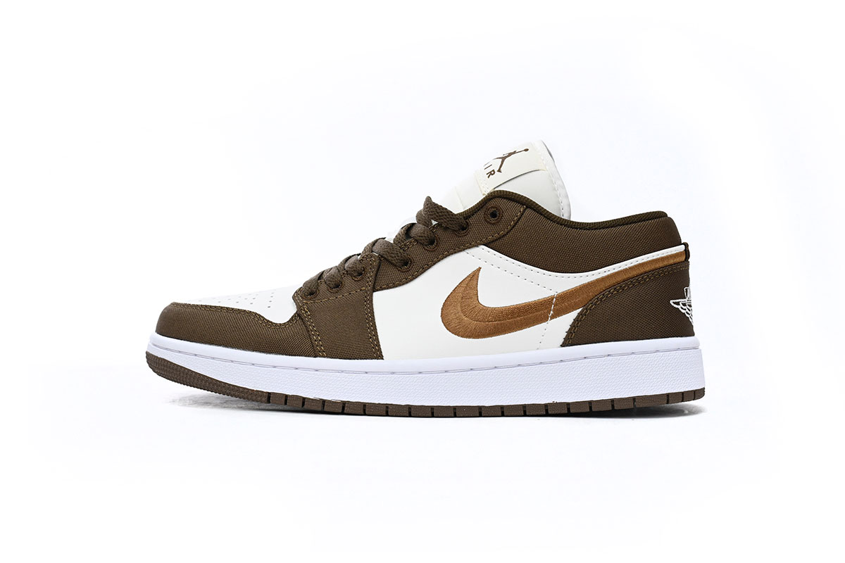 AQ Air Jordan 1 Low “Mocha Toe”