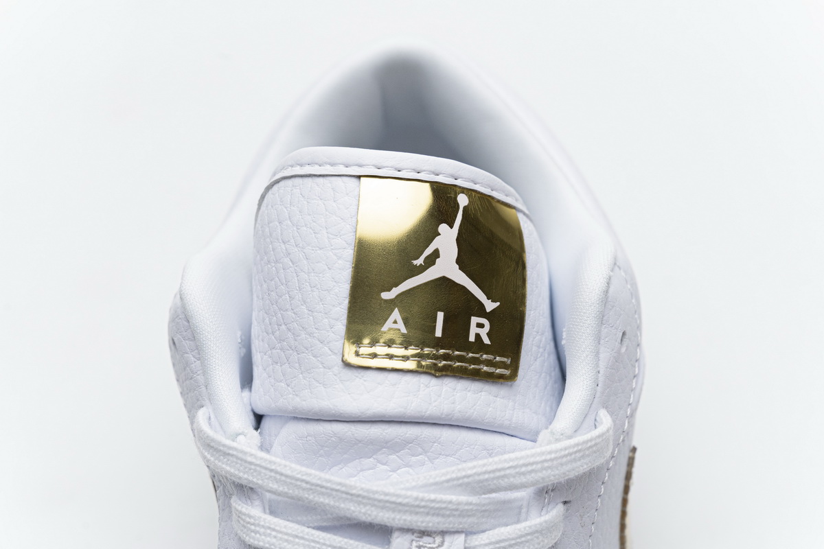 AQ Air Jordan 1 Low White Metallic Gold