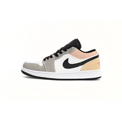 AQ Travis Scott x Air Jordan 1 Low SE 'Flight Club' 01