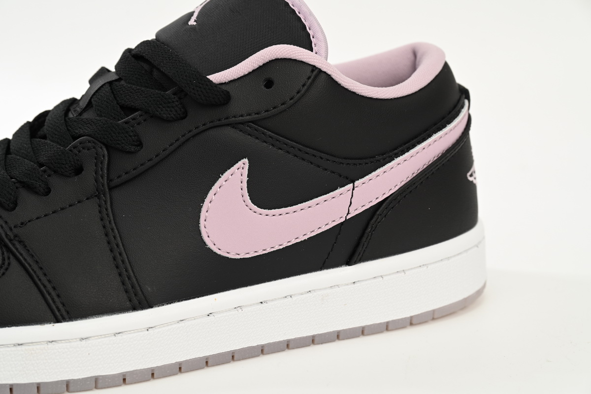 AQ Travis Scott x Air Jordan 1 Low Black Purple