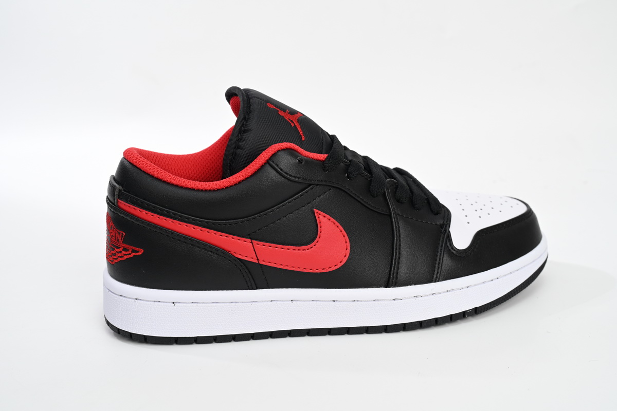 AQ Travis Scott x Air Jordan 1 Low New Black Red
