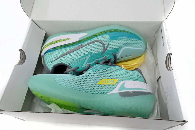 Nike Air Zoom G.T. Cut Sabrina Lonescu