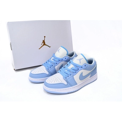 AQ Travis Scott x Air Jordan 1 Low White Blue 02