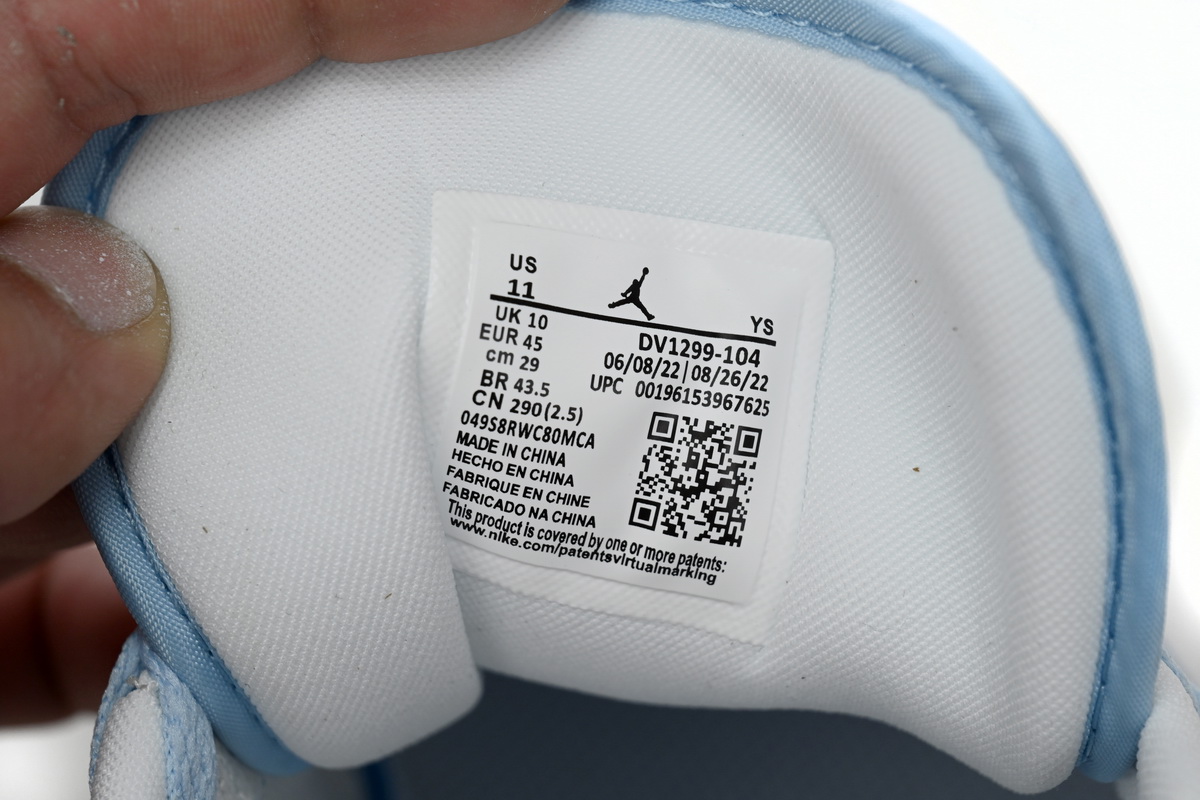 AQ Air Jordan 1 Low Light Blue And White
