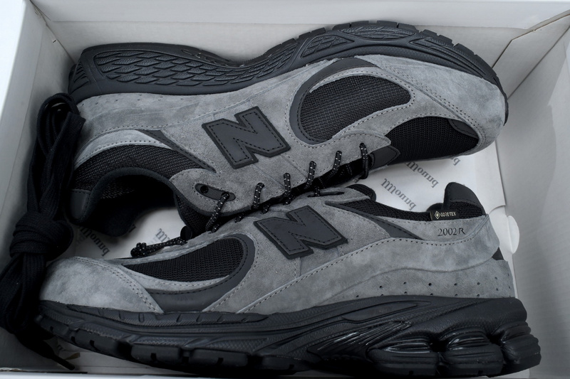 JJJJound x 2002R GORE-TEX 'Charcoal'