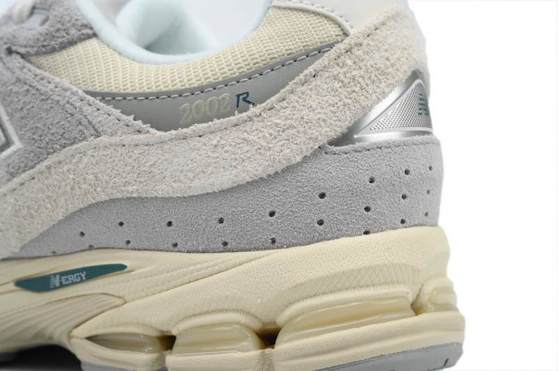 New Balance 2002R 'Linen'