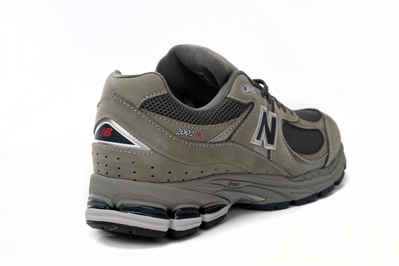 New Balance 2002R Golden Ash