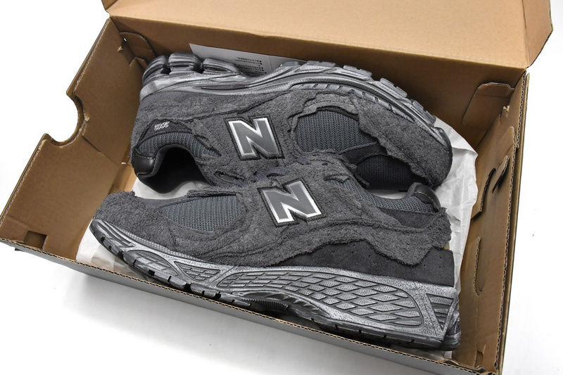 New Balance 2002R Phantom Black