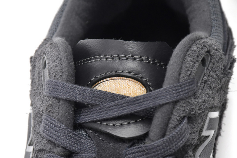 New Balance 2002R Phantom Black