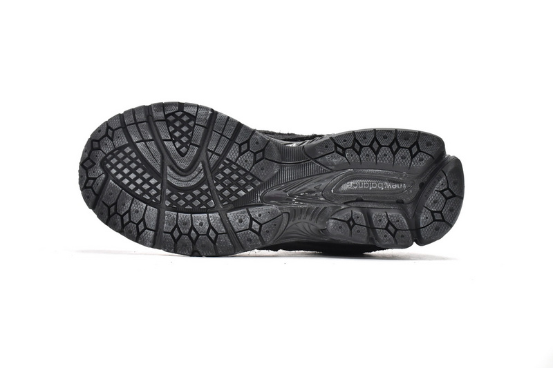 New Balance 2002R Phantom Black