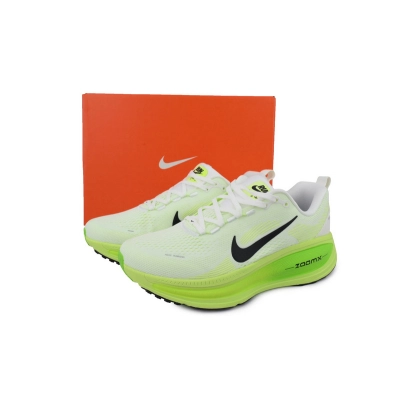 NIKE Vomero 18 'Electric Green' 02