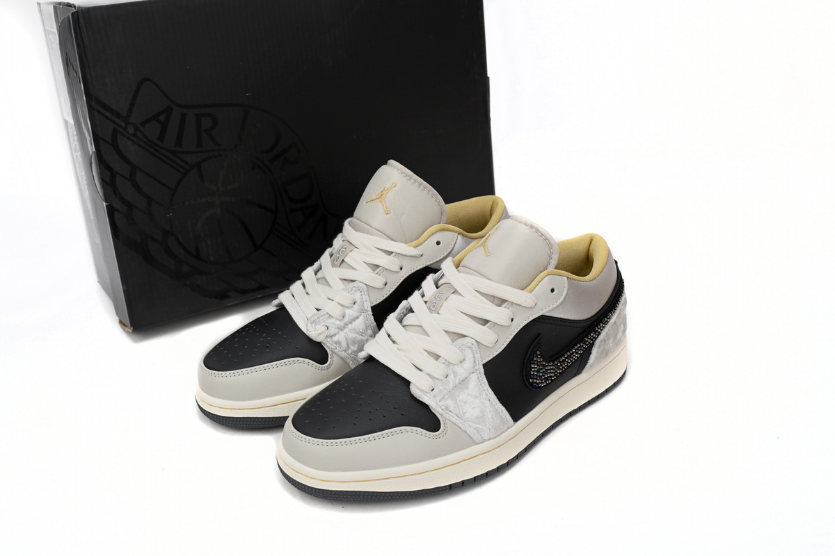 AQ Air Jordan 1 Low Black Grey Silk