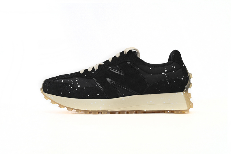 New Balance 327 Black