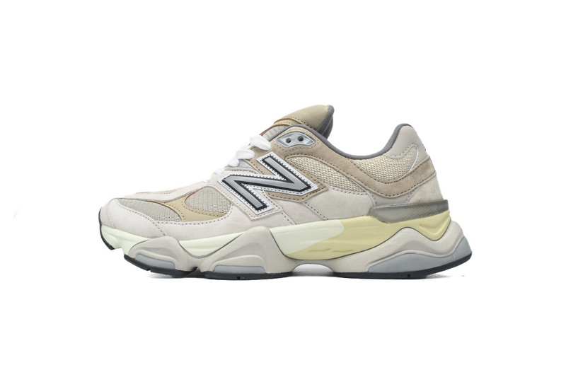 DB New Balance 9060 sea salt 1