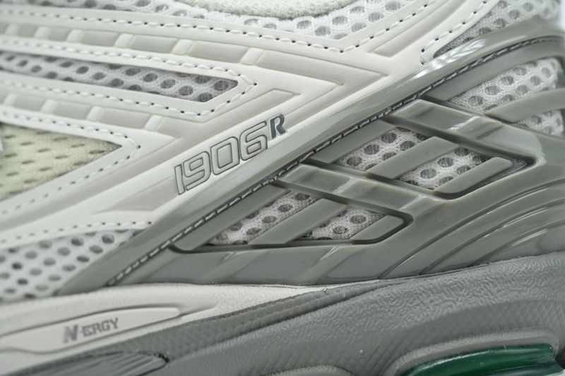 New Balance 1906R 'China Smu'