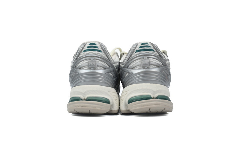 New Balance 1906R 'Light Gray Silver'