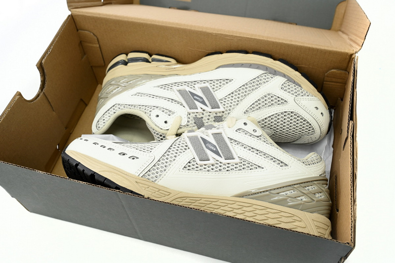 New Balance 1906R 'Beige'